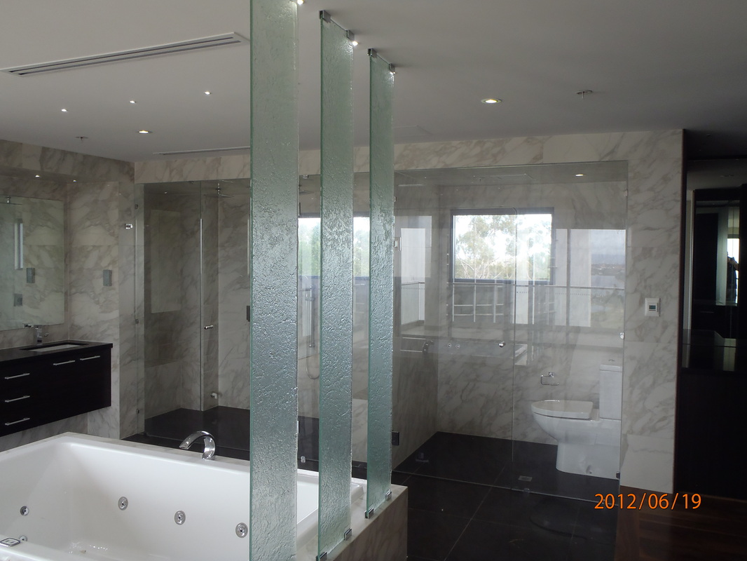 Shower Screens & Mirrors